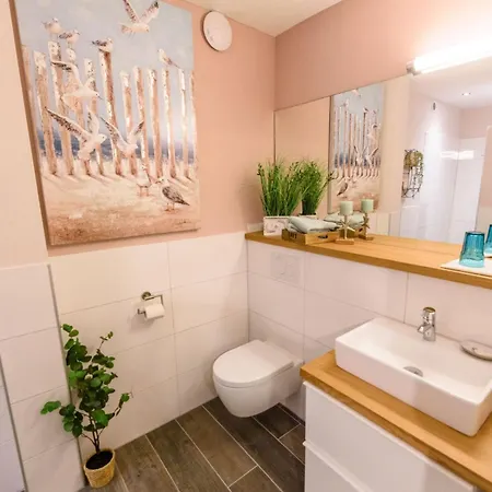 Mit Terrasse By Interhome Lejlighed *