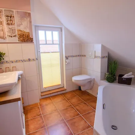 Apartamento Mit Terrasse By Interhome